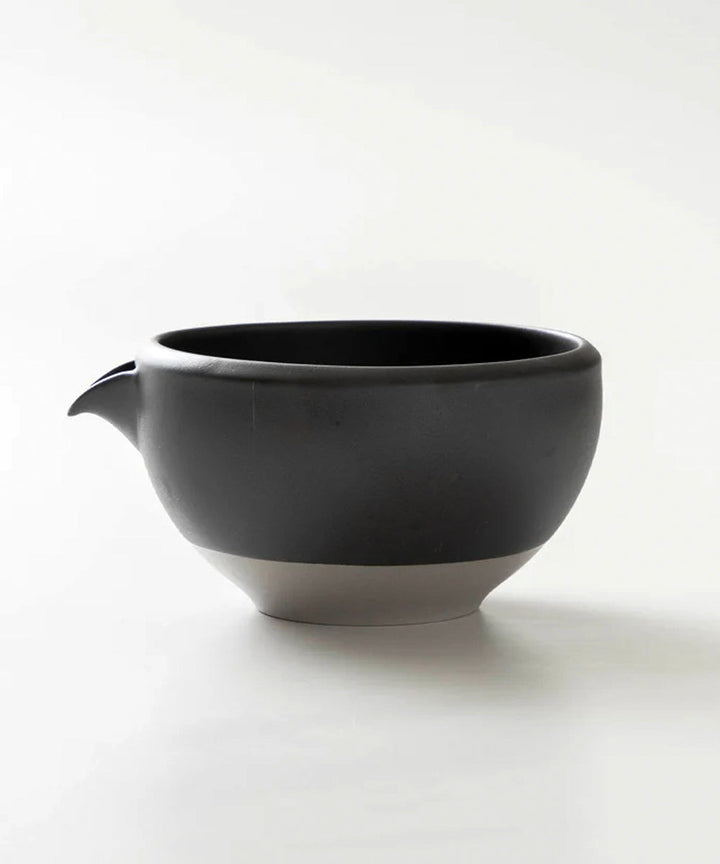 ORIGAMI Katakuchi Matcha Bowl "POUR"
